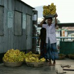 Barisal, sprzedawca bananów.