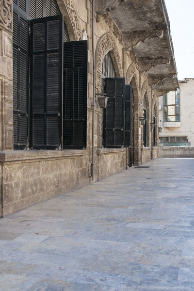 Aleppo, przed hotelem Baron.