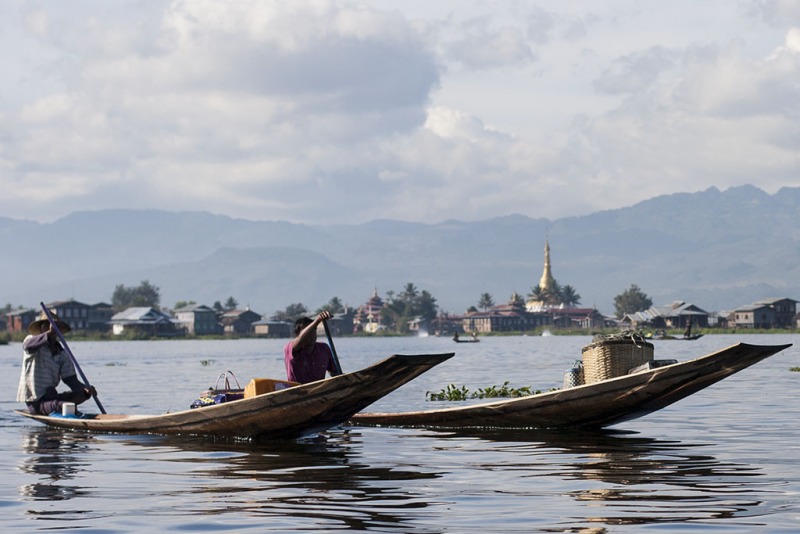 Rybacy na Inle.
