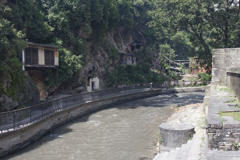 Kathmandu, świątynia Pashupatinath, rzeka Bagmati.