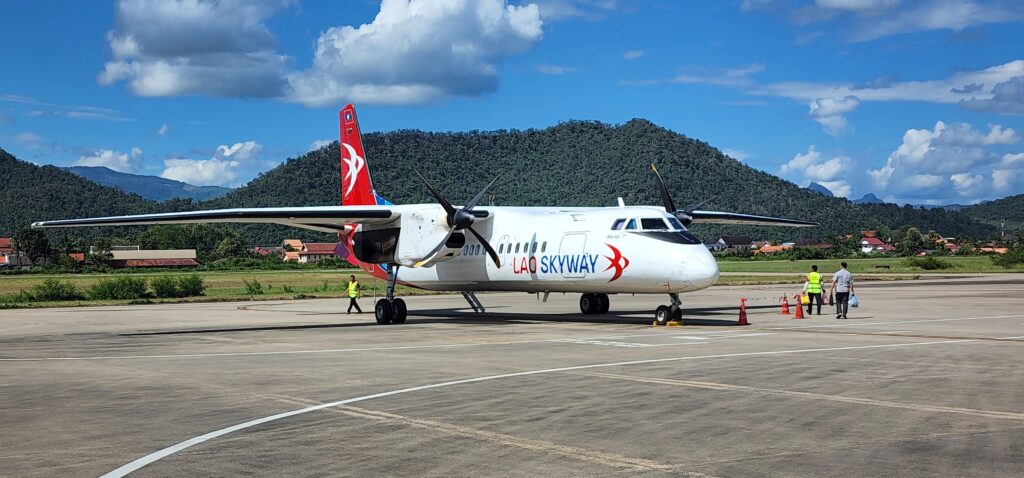 Xian M60 turboprop plane.